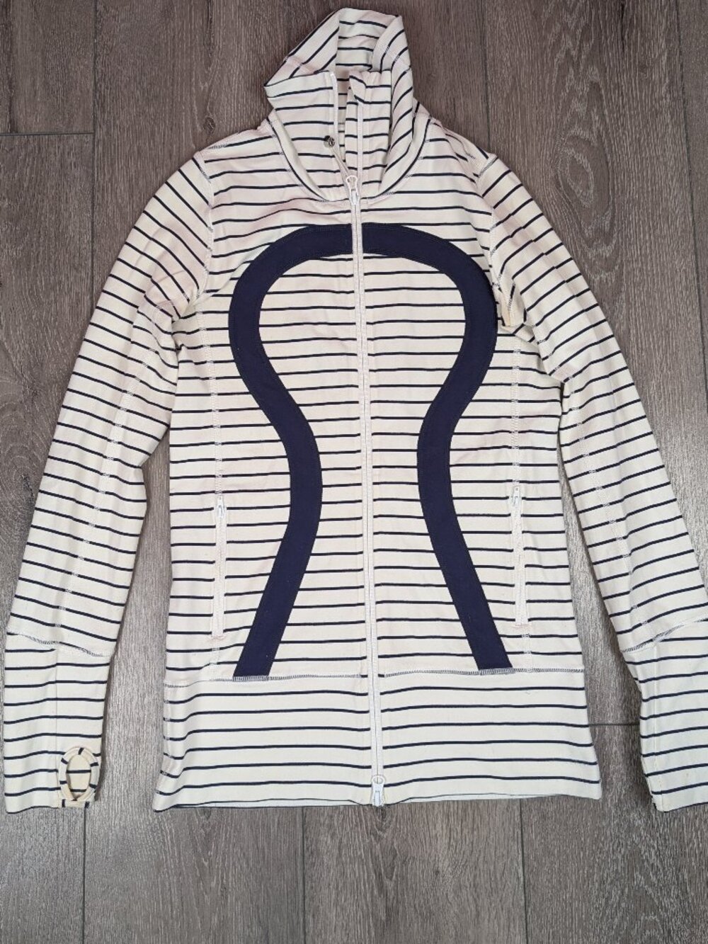 Lululemon quiet stripe in stride jacket